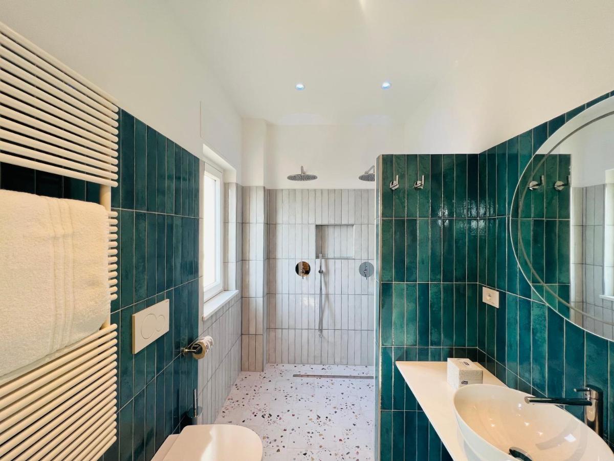 Yourhome - Lucrezia Suites ซอร์เรนโต ภายนอก รูปภาพ