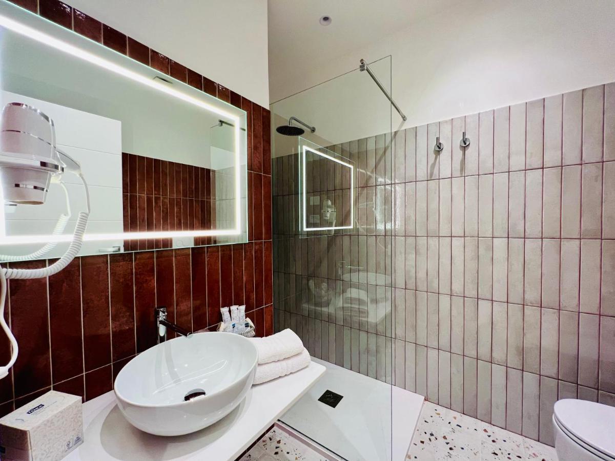 Yourhome - Lucrezia Suites ซอร์เรนโต ภายนอก รูปภาพ