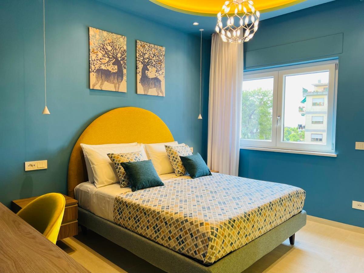 Yourhome - Lucrezia Suites ซอร์เรนโต ภายนอก รูปภาพ